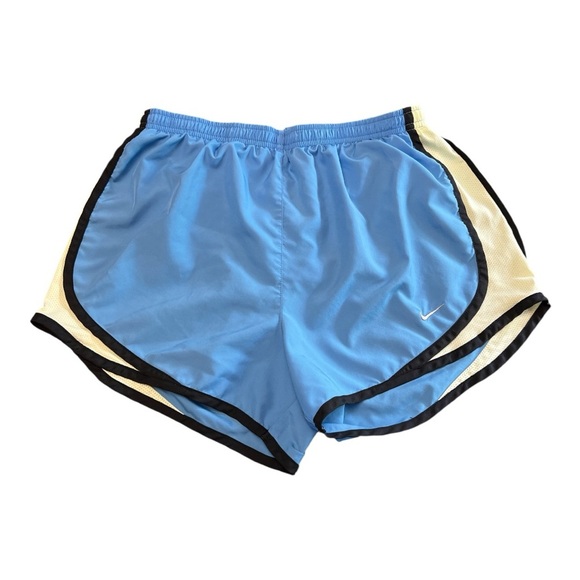 Nike Athletic Shorts and Nike No Show Socks Bundle Small - Picture 2 of 16